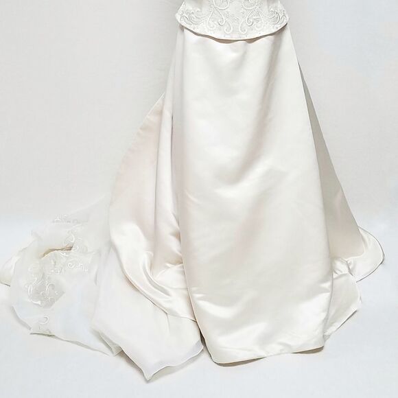 Oleg Cassini Rum Satin Strapless A-line Hand Beaded Organza Train Wedding Dress - Picture 6 of 16